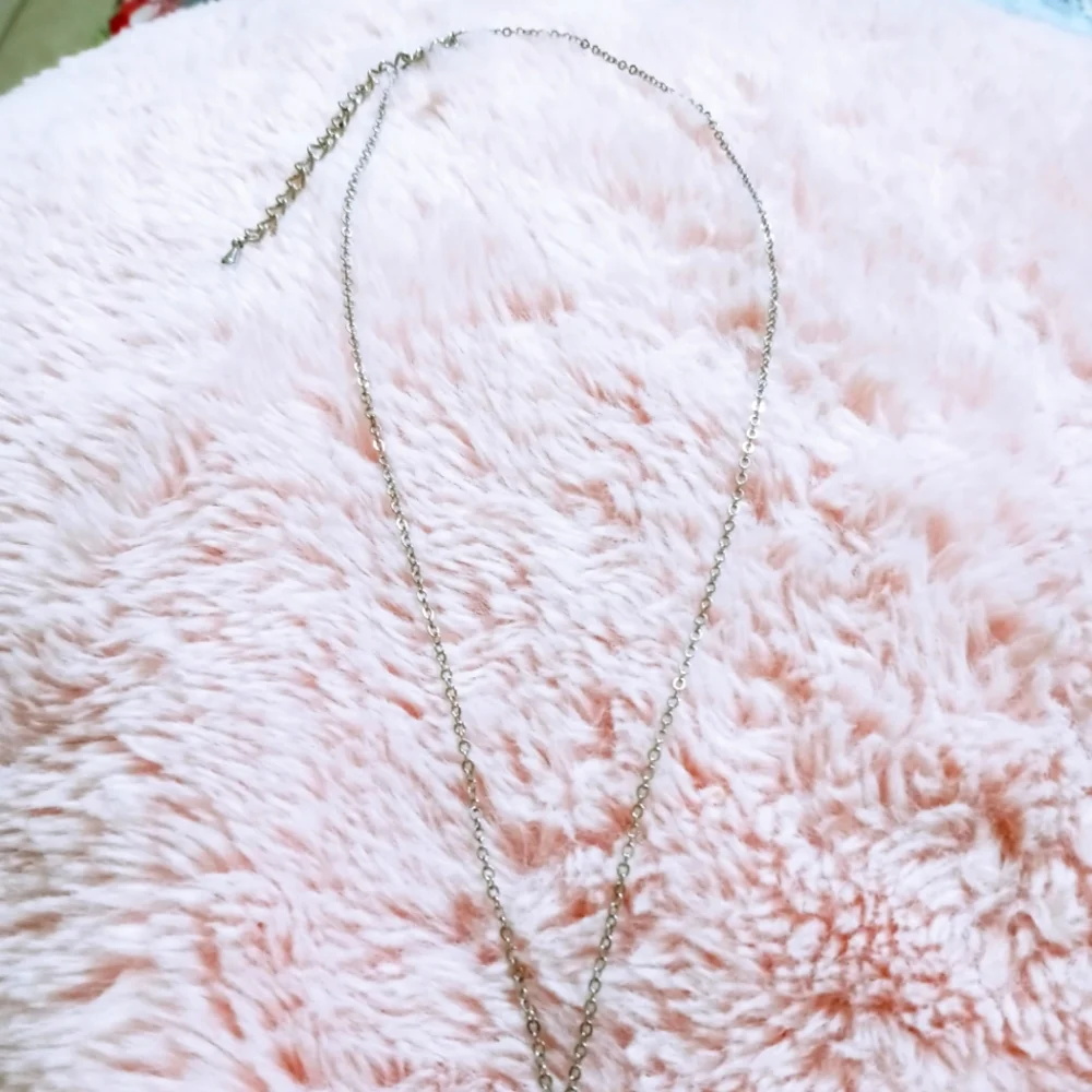 Boho Flower Necklace - Picture 3 of 3